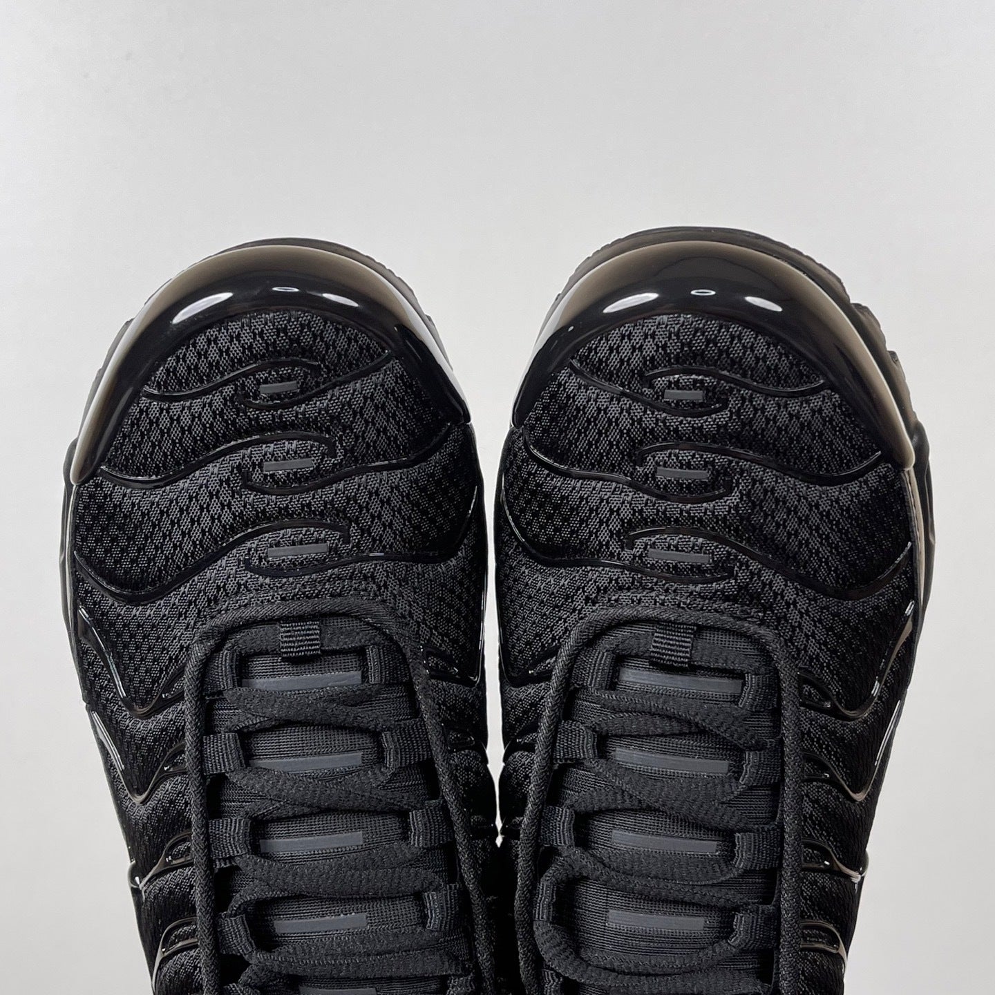 Air Max TN Plus Triple Black