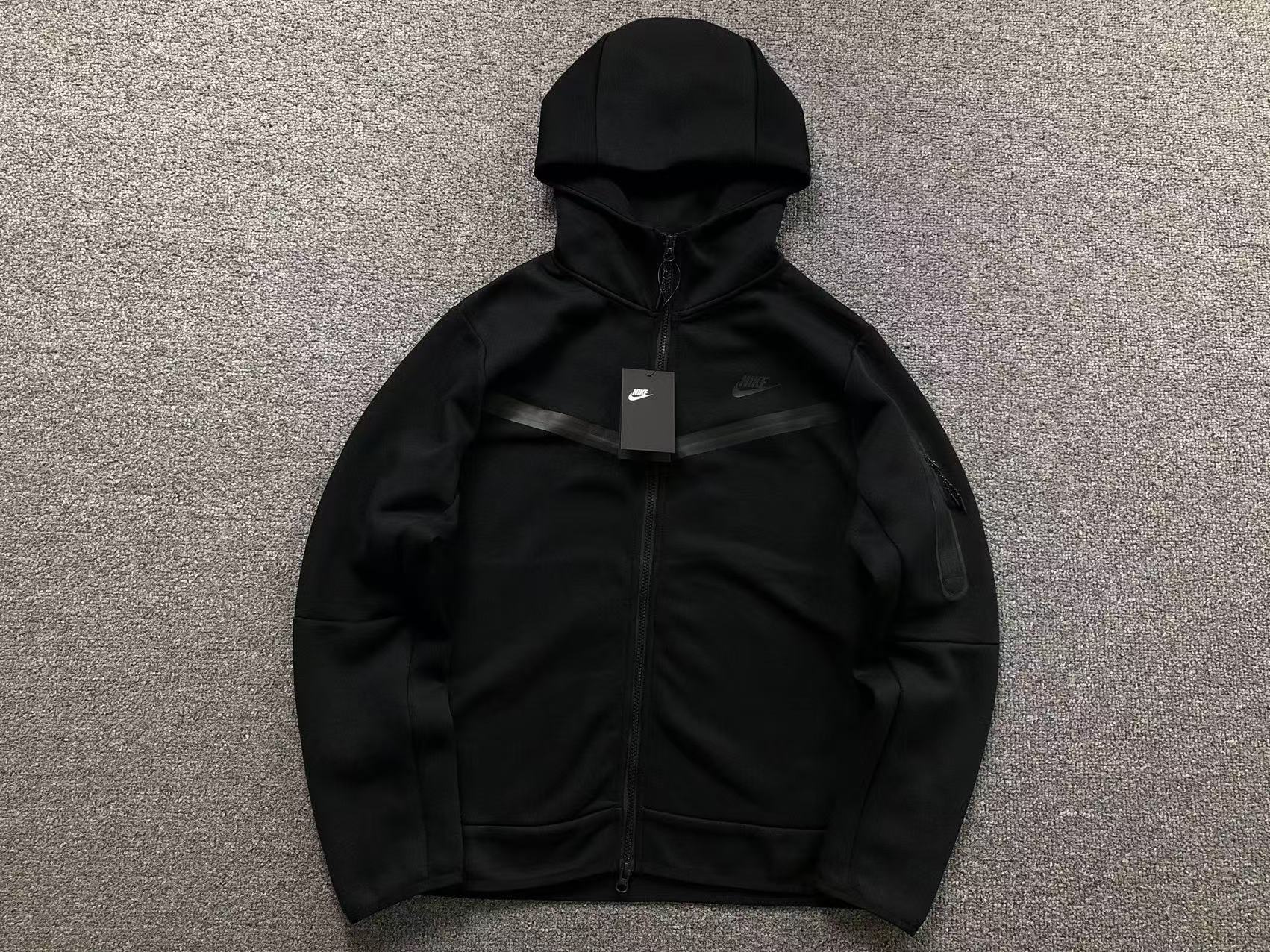 Jaqueta Nike Tech Fleece Preto
