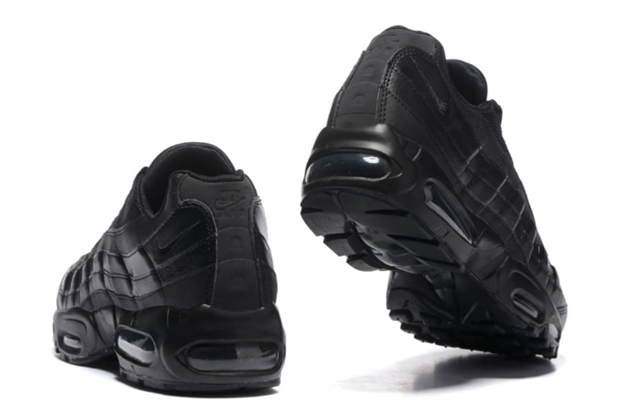 Nike Air Max 95 Triple Black