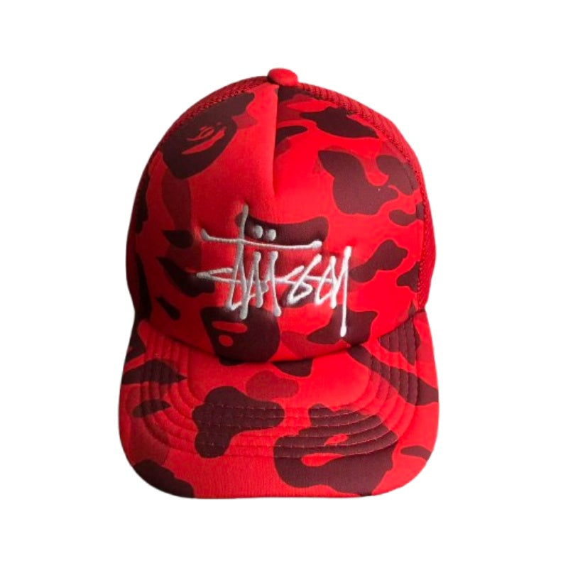 Boné BAPE x Stussy Trucker Red