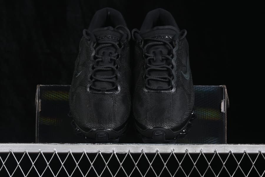 Nike Air Liquid Max Black