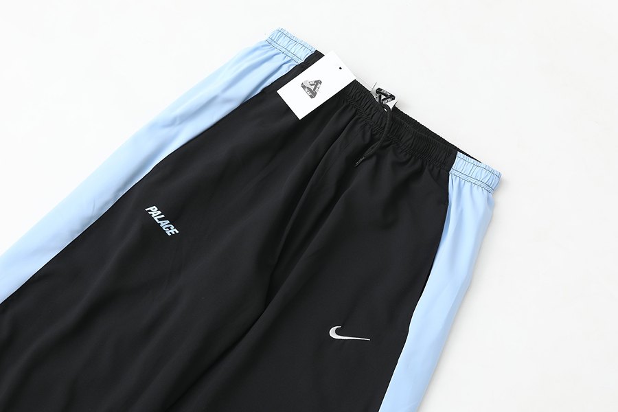 Calça Palace x Nike Track Black