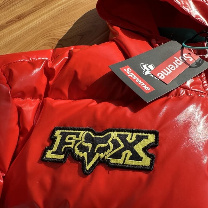 Jaqueta Supreme x Fox Racing Shiny Down Puffer White