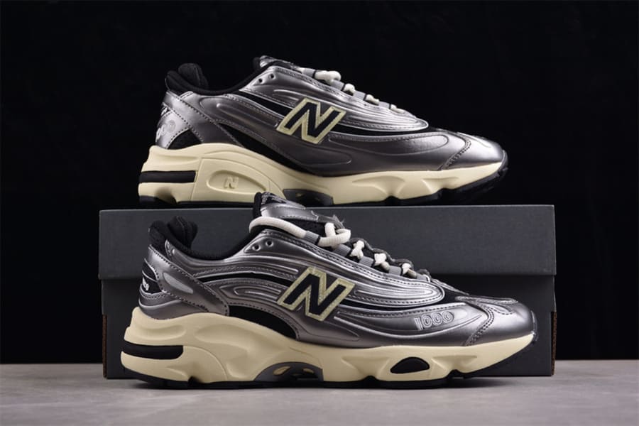 New Balance 1000 Silver Metallic Black