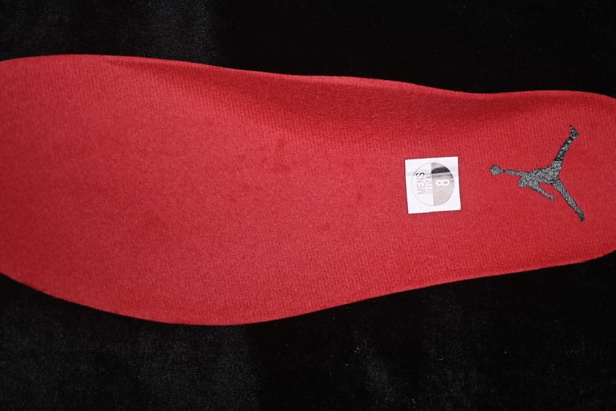 Air Jordan 4 Retro Toro Bravo (2026)