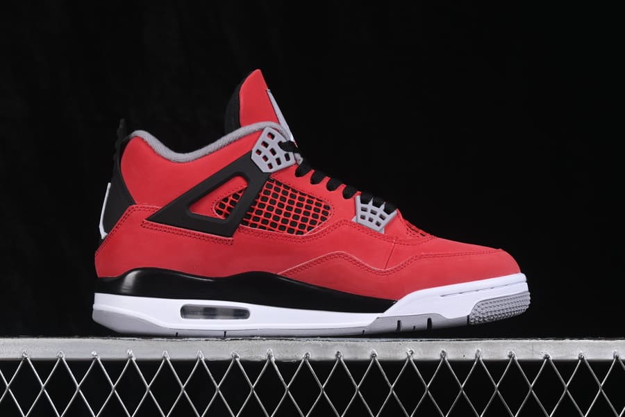 Air Jordan 4 Retro Toro Bravo (2026)