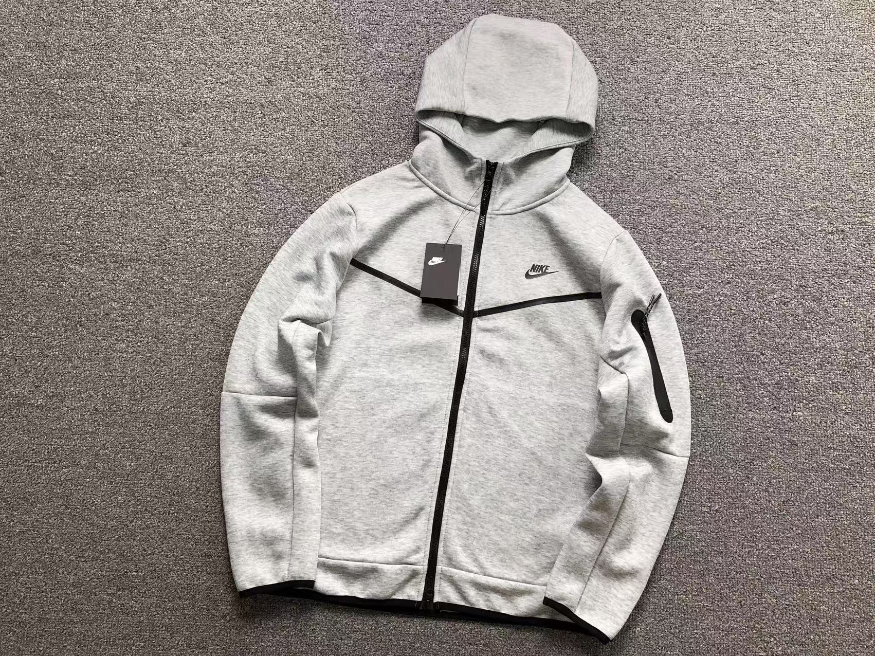 Jaqueta Nike Tech Fleece Cinza