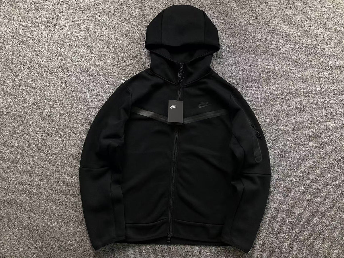 Conjunto Nike Tech Fleece Preto