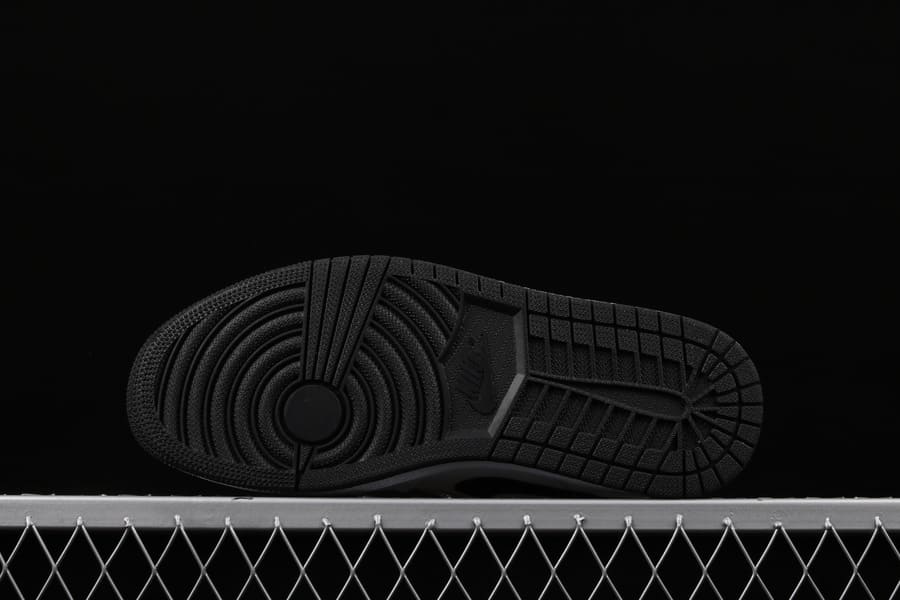 Air Jordan 1 Mid "Alternate Think 16"