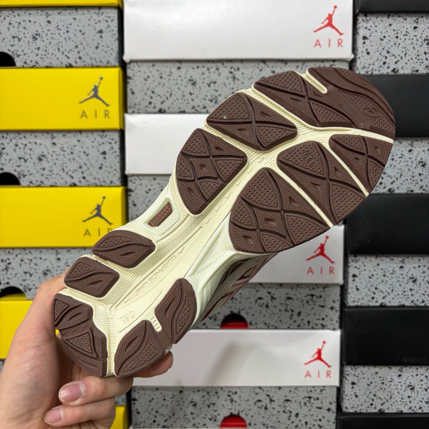 Asics Gel-NYC Brown
