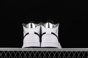 Air Jordan 1 Mid "Alternate Think 16"