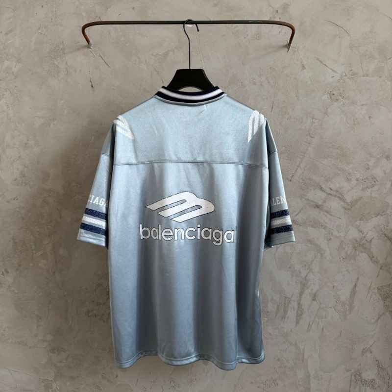Camiseta Balenciaga Jersey V-neck Oversized Cinza