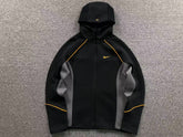 Jaqueta Nike x Nocta Preto e Cinza