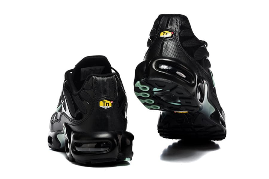 Air Max TN Plus Black Mint Green