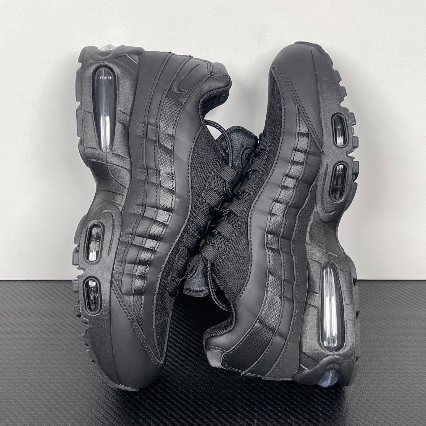 Nike Air Max 95 Triple Black