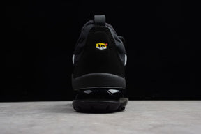 Nike Air Vapormax Plus Triple Black