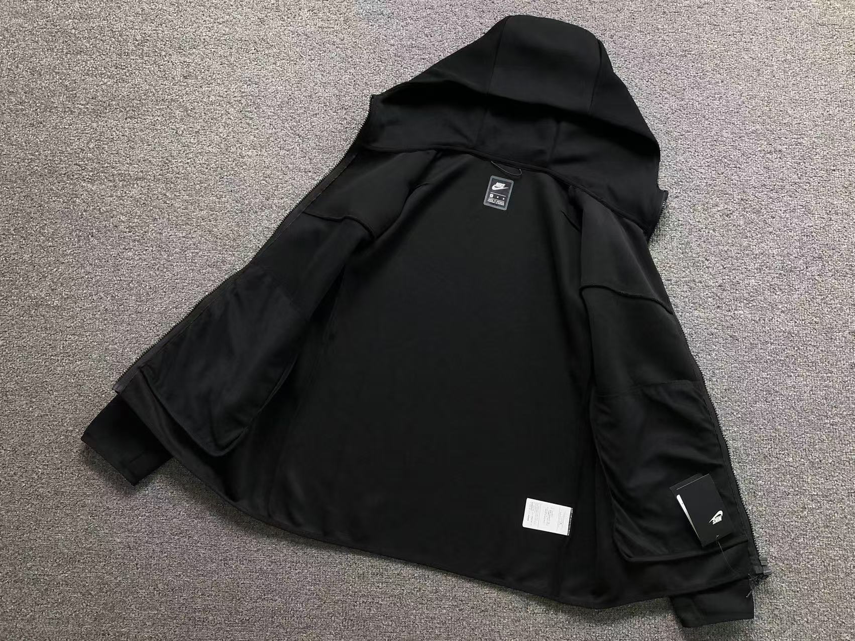 Jaqueta Nike Tech Fleece Preto