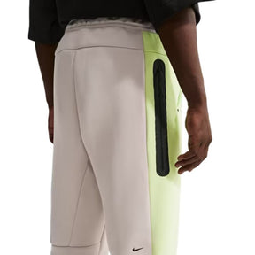 Calça Nike Tech Fleece Pro Cinza/Verde