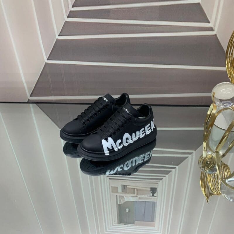 Alexander McQueen Oversized Graffiti Black White