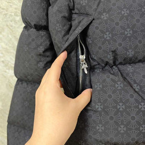 Jaqueta Chrome Hearts Monogram Print Puffer Black