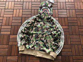 Jaqueta BAPE x Adidas Shark Track Hoodie Crew Green
