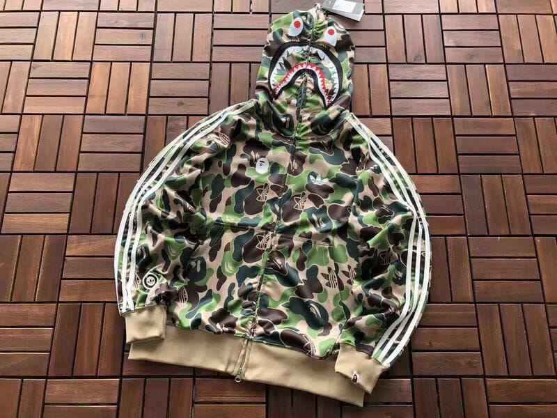 Jaqueta BAPE x Adidas Shark Track Hoodie Crew Green