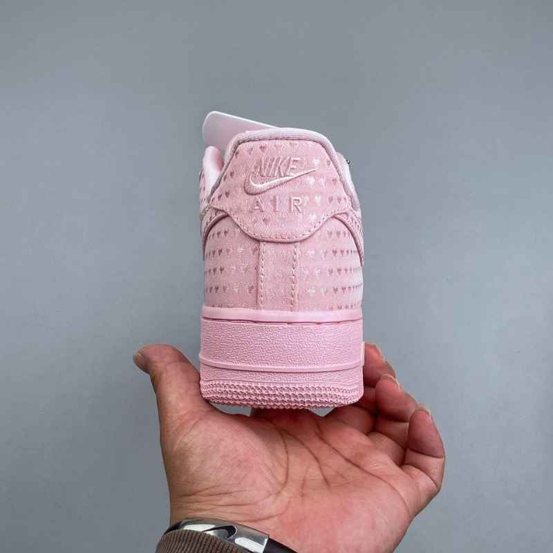 Air Force 1 Low Valentine’s Day Pink Foam