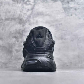 Pharrell Williams x Adidas Adistar Jellyfish Triple Black