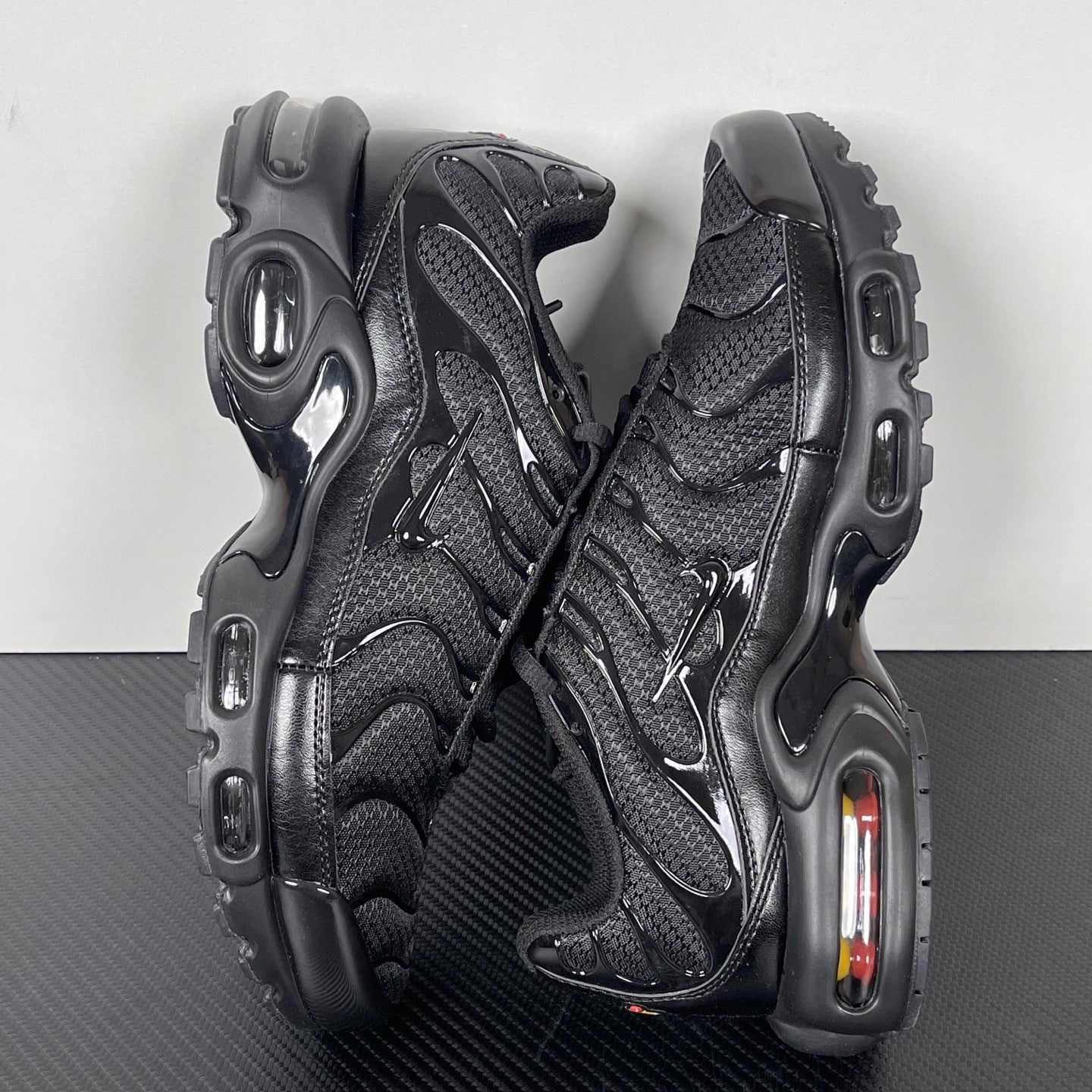 Air Max TN Plus Triple Black