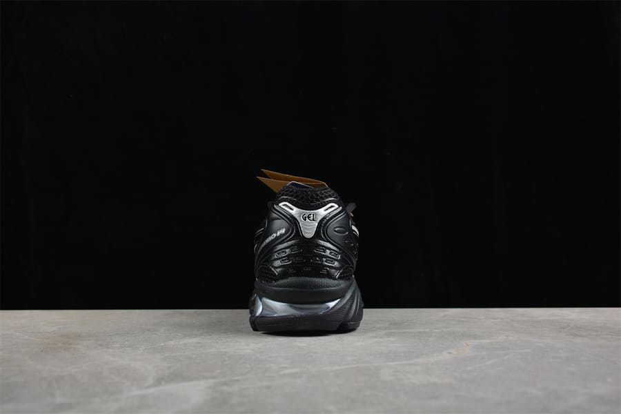 Asics Gel-Kayano 14 Black