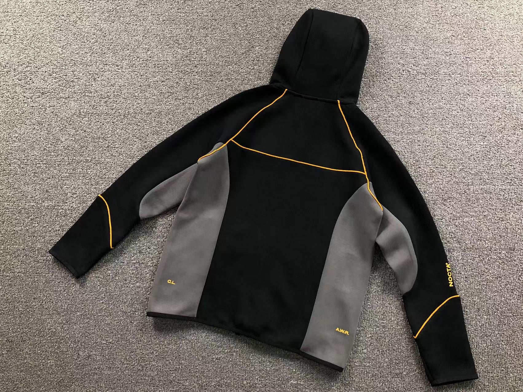 Jaqueta Nike x Nocta Preto e Cinza