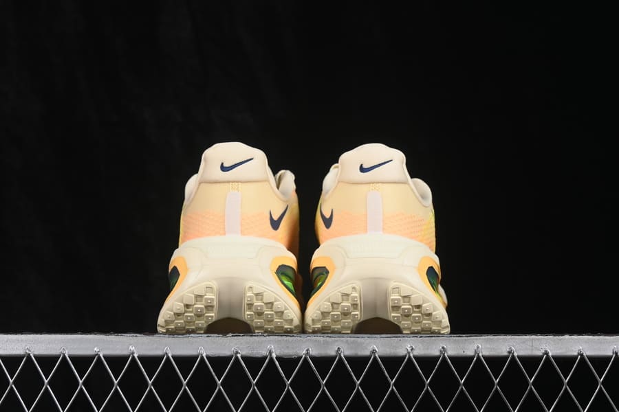 Nike Vomero Premium Alabaster