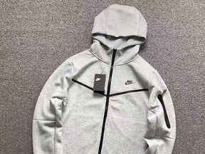 Jaqueta Nike Tech Fleece Cinza