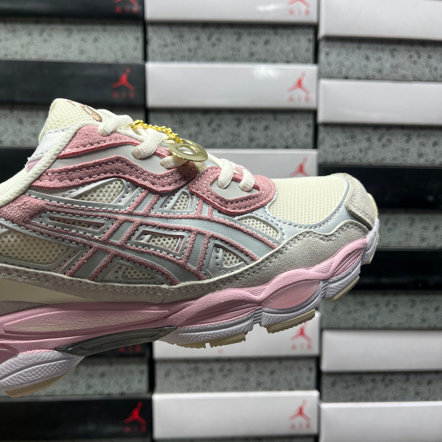 Asics Gel-NYC Ash Powder