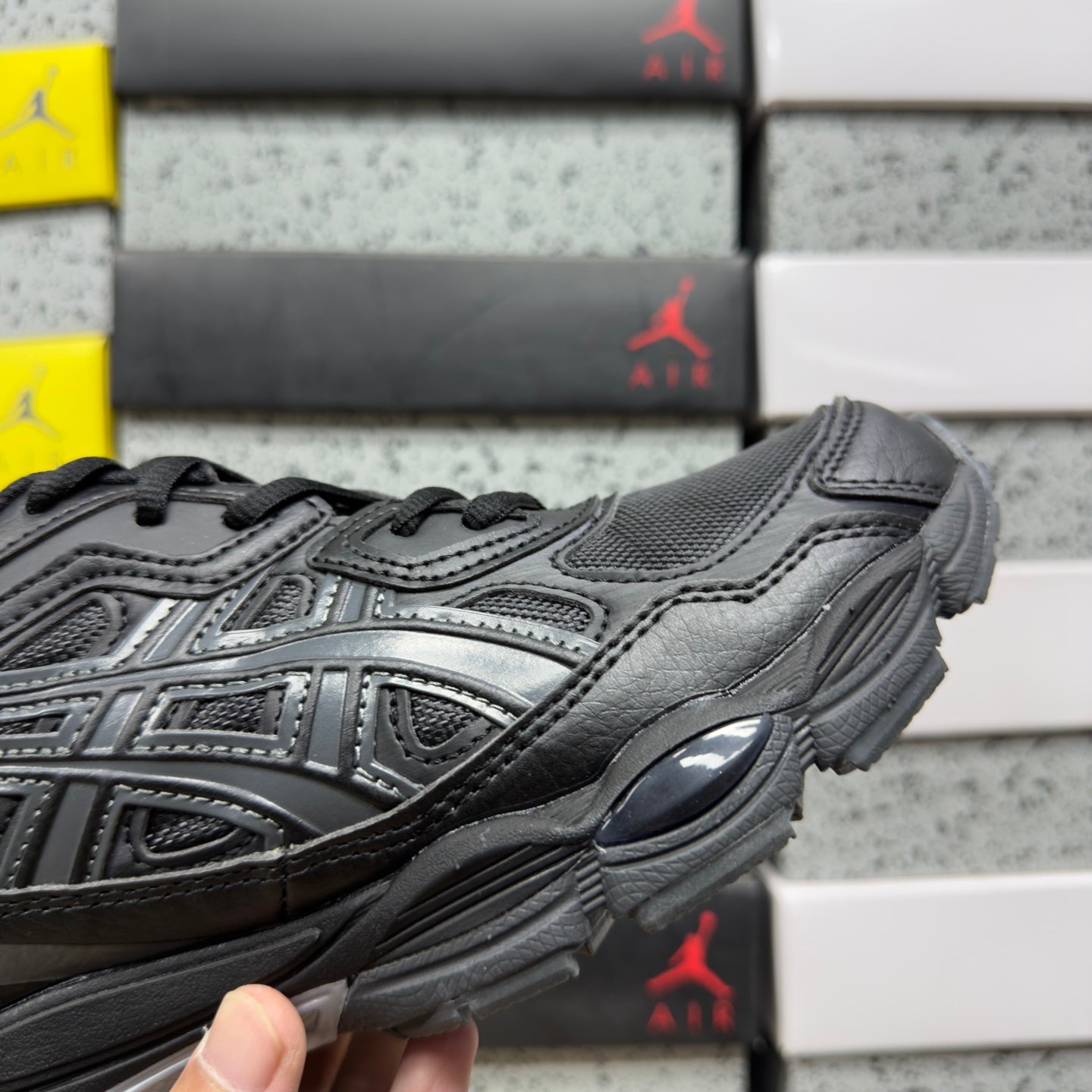 Asics Gel-NYC Black