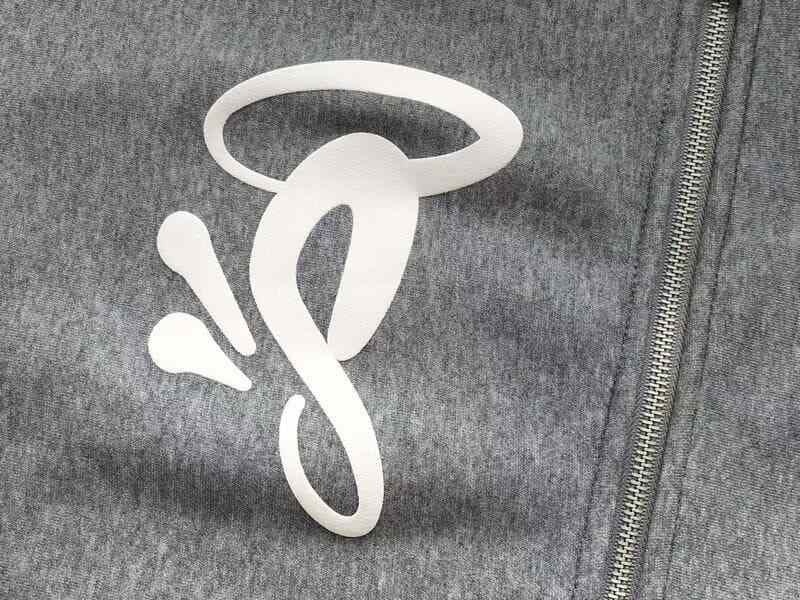 Conjunto Syna World x Nike Solo Swoosh Fleece Full-Zip Grey