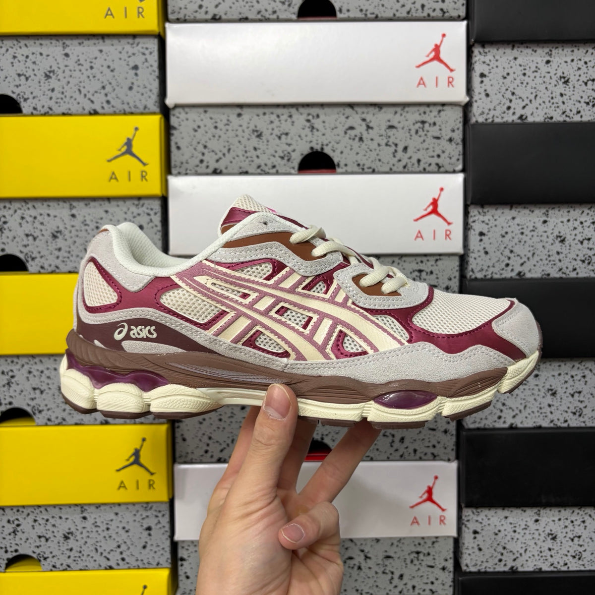 Asics Gel-NYC Brown